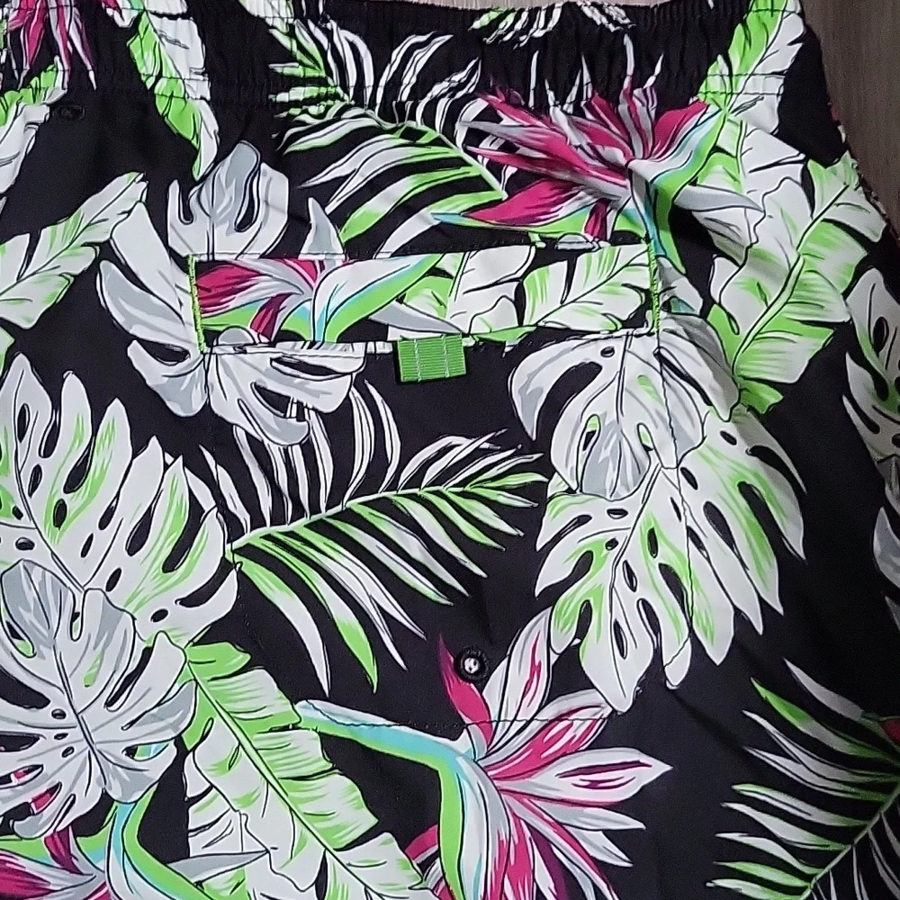 Tommy Bahama Black Tropical Print Swim Shorts Size XL